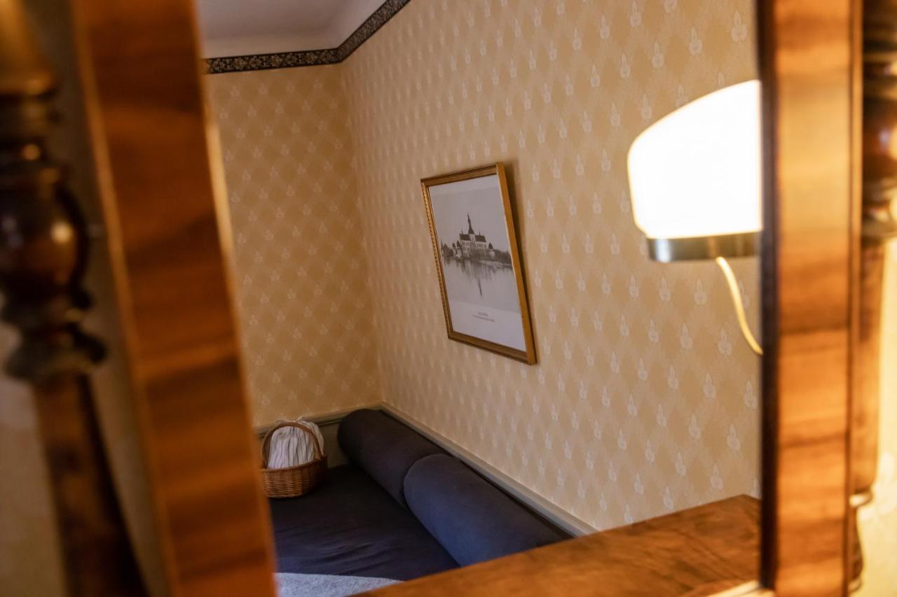 Hotell Dahlstroemska Garden ヴァステーナ エクステリア 写真