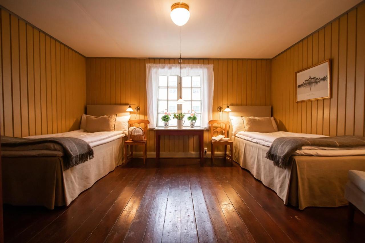 Hotell Dahlstroemska Garden ヴァステーナ エクステリア 写真
