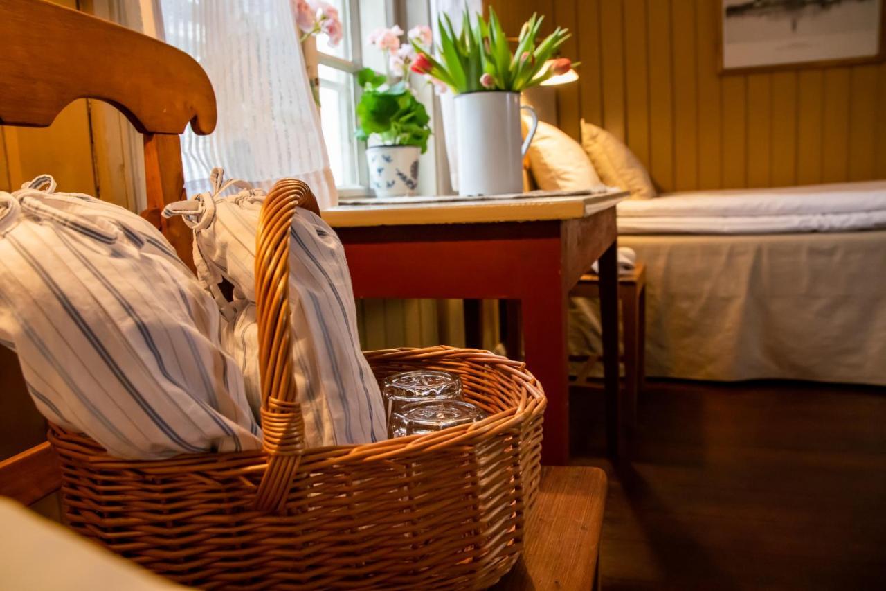 Hotell Dahlstroemska Garden ヴァステーナ エクステリア 写真