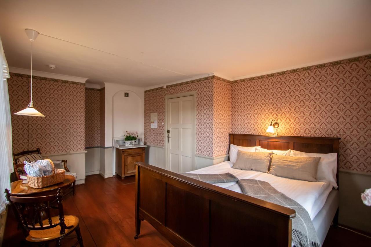 Hotell Dahlstroemska Garden ヴァステーナ エクステリア 写真